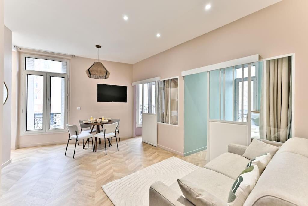 Appartement Proche Parc Monceau - III Parigi Esterno foto